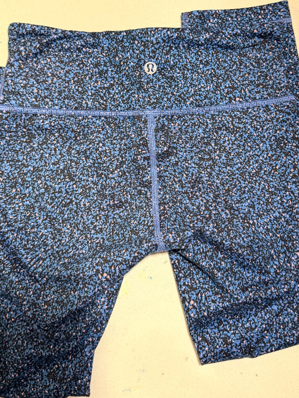 Lululemon cropped leggings